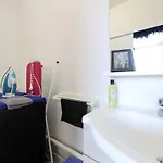 Les Sous Bois Pensión *