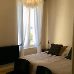 Les Sous Bois Pensión *
