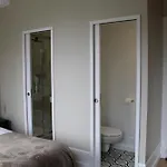Les Sous Bois Pensión