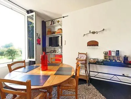 Les Sous Bois بيت ضيافة *