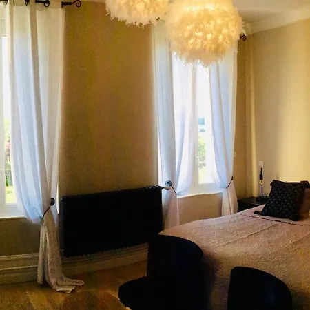 Les Sous Bois Maison d'hôtes