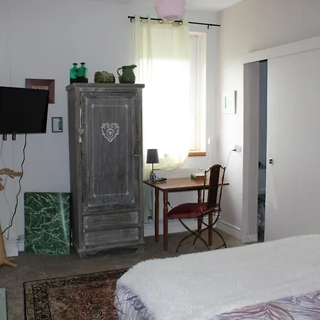 Les Sous Bois Maison d'hôtes Saint-Laurent-de-Brevedent