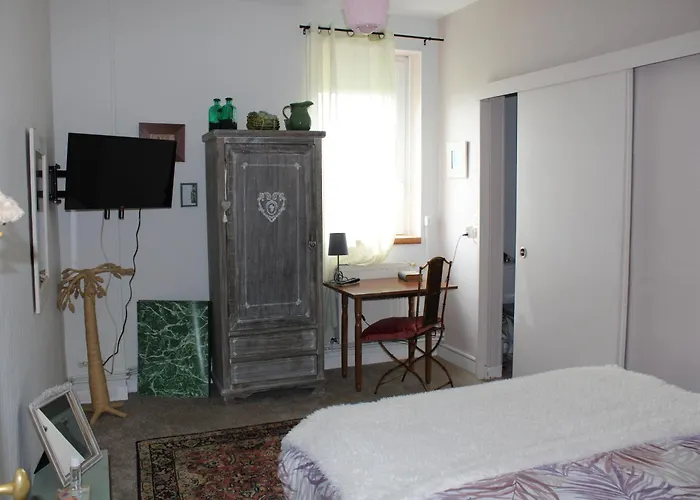 Les Sous Bois Affittacamere Saint-Laurent-de-Brevedent